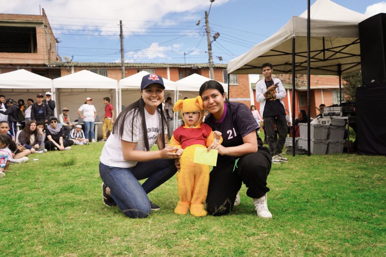 photo_5174726892471389077_y