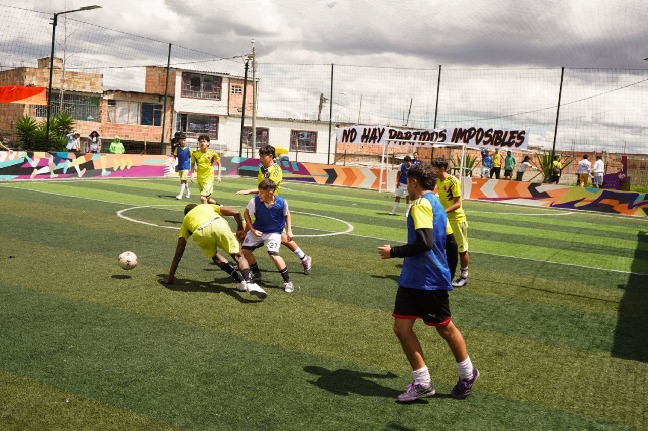 photo_5174726892471389080_y